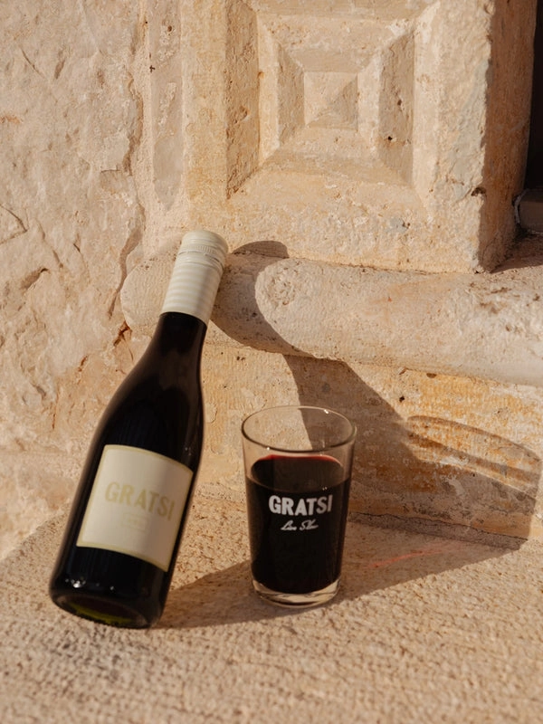 Wine Sampler Kit, red half bottles and glasses